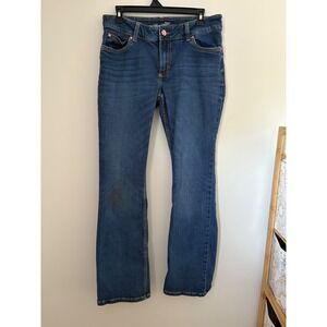 Wrangler Women's Boot Cut Denim Blue Jeans Medium Wash Size 11x34‎ Western